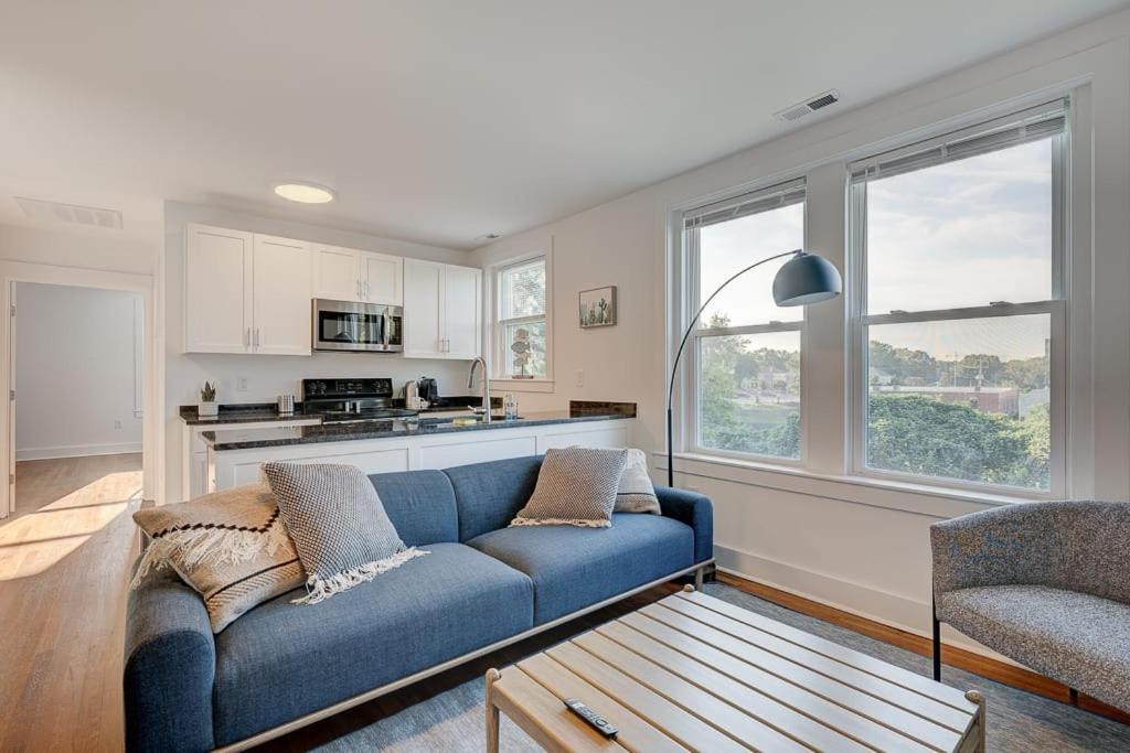 Ferienwohnung Greatly Located And Elegant 1Br With Parking Durham Exterior foto